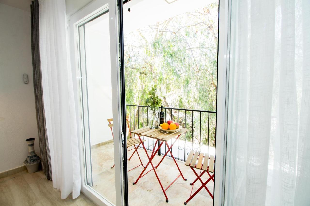 Perfectly Located Beachside Apartment In Elviria ماربيا المظهر الخارجي الصورة