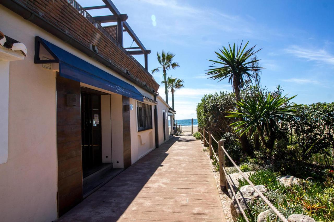 Perfectly Located Beachside Apartment In Elviria ماربيا المظهر الخارجي الصورة