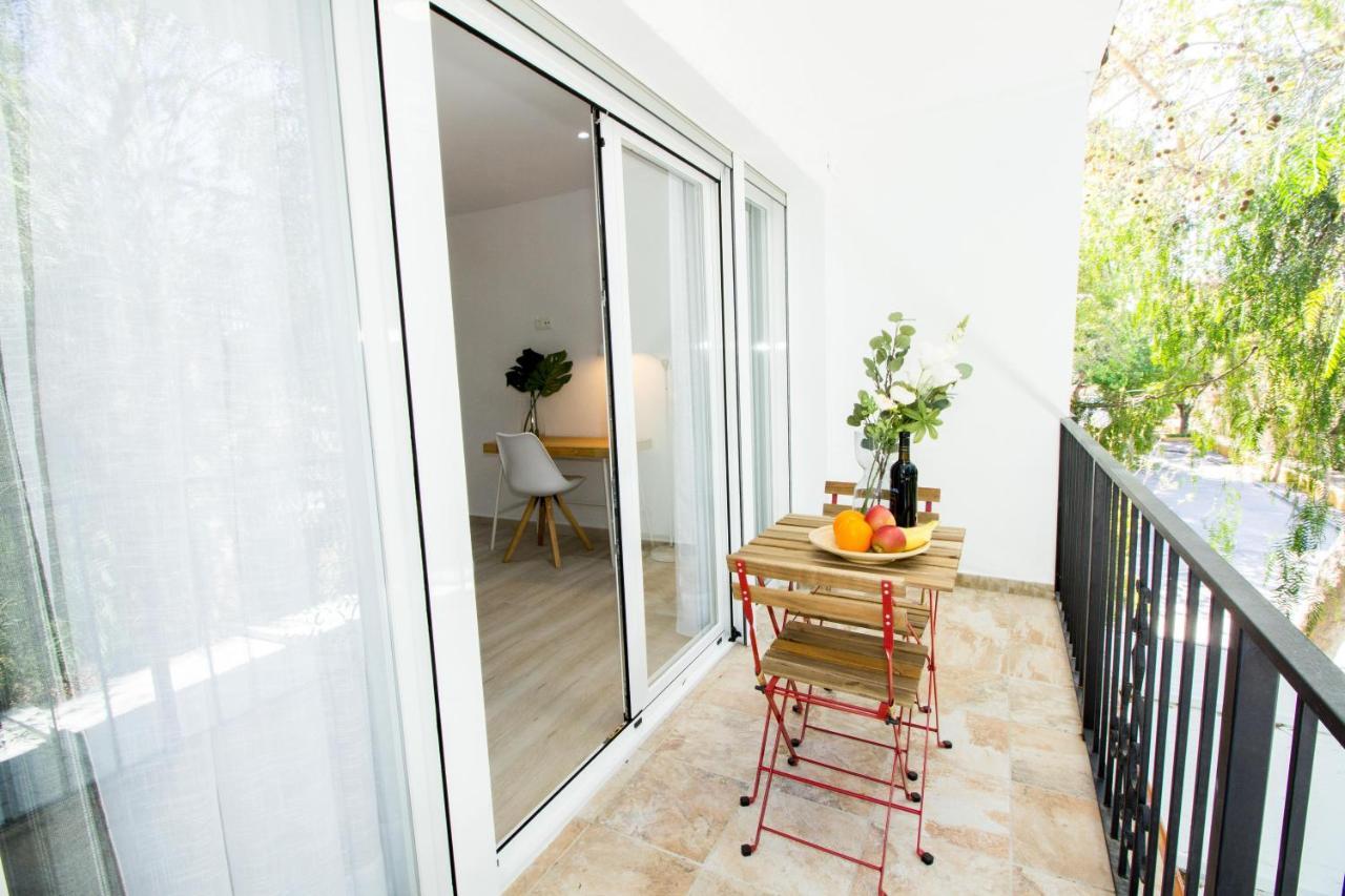 Perfectly Located Beachside Apartment In Elviria ماربيا المظهر الخارجي الصورة